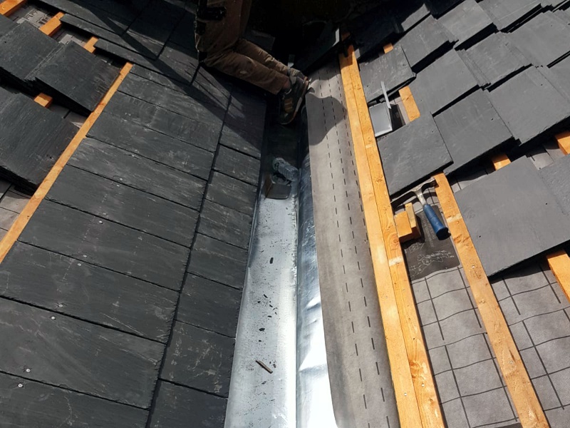 Butterfly roofing project